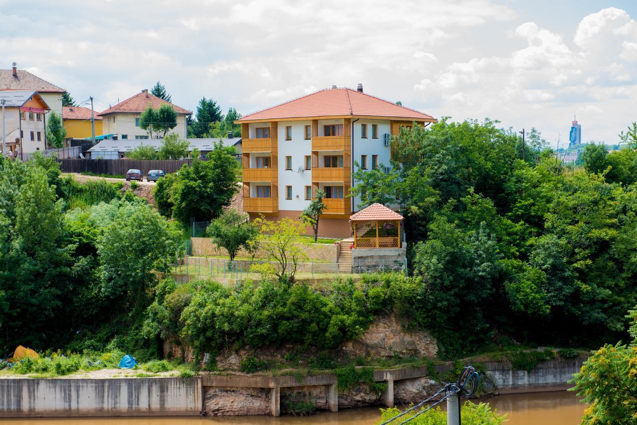 Leader Apartment Sarajevo Exterior photo
